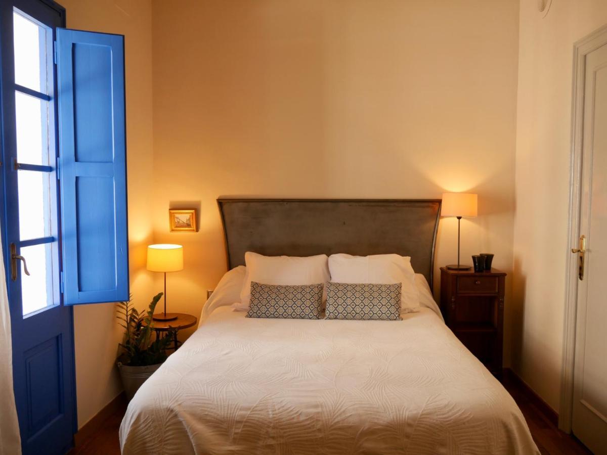 Hostal De La Placa - Hotel Boutique Cabrils Kültér fotó