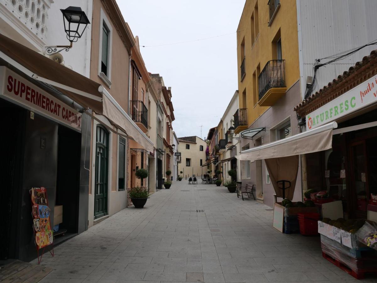 Hostal De La Placa - Hotel Boutique Cabrils Kültér fotó