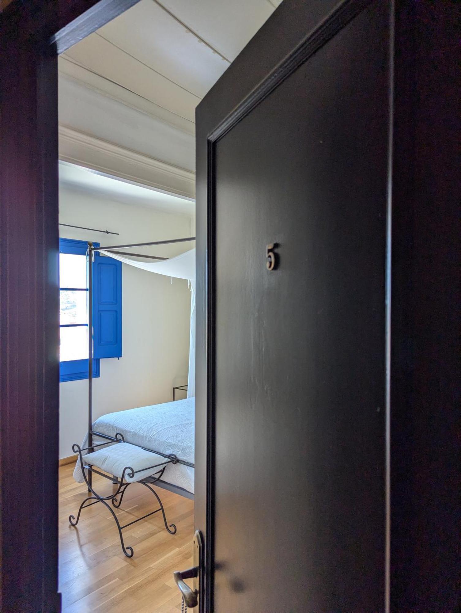 Hostal De La Placa - Hotel Boutique Cabrils Kültér fotó